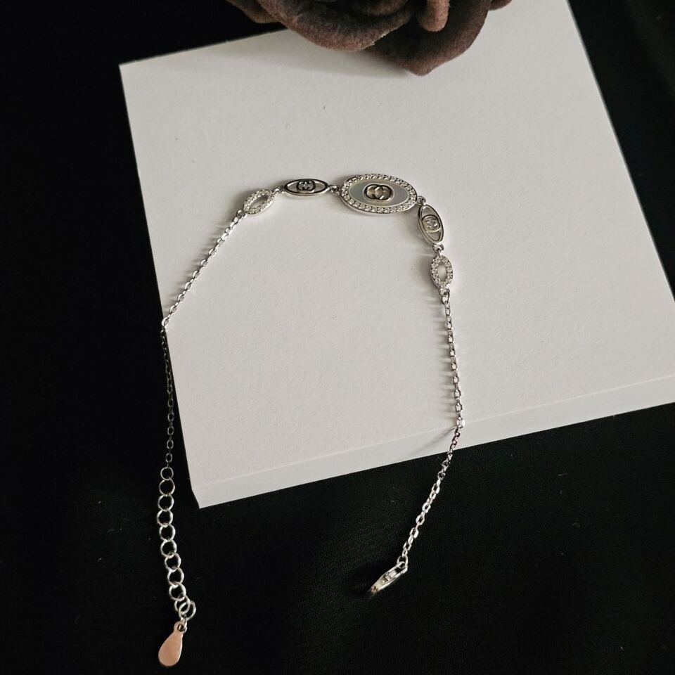 925 Ayar Gümüş Rodyum Kaplama Sedef taşlı Kadın Bileklği