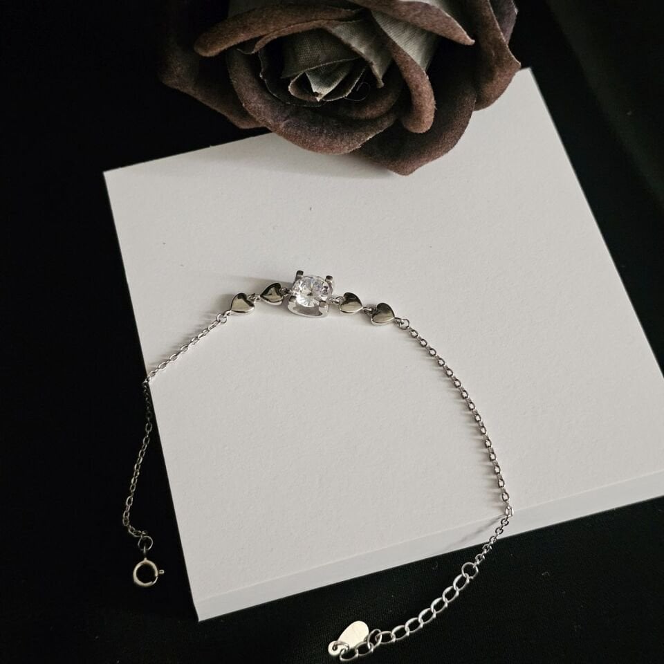 925 Ayar Gümüş Rodyum Kaplama Tektaş Model Kadın Bileklği