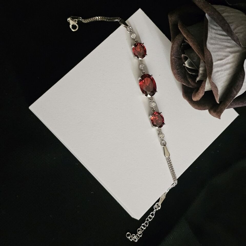 925 Ayar Gümüş Damla Zirkon Taşlı Kadın Bileklği