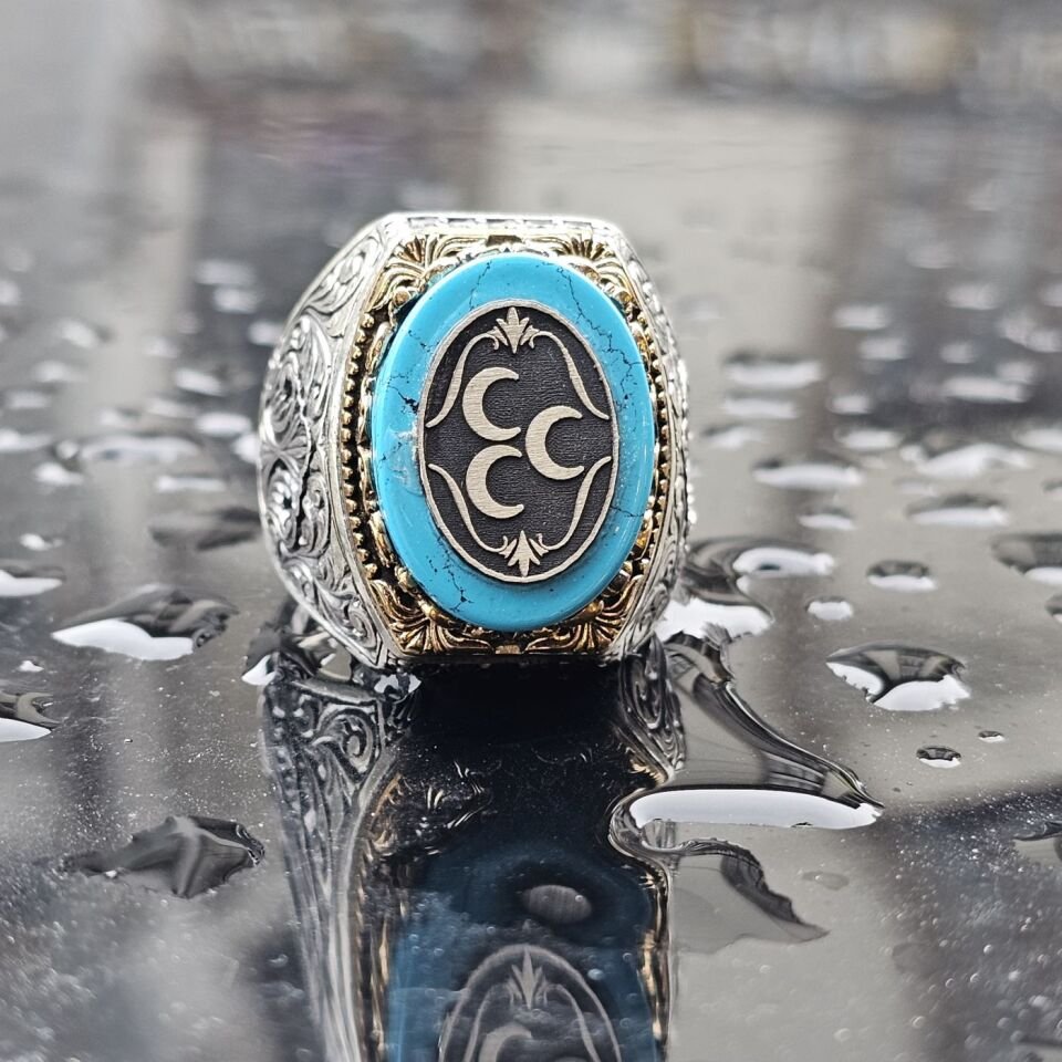 925 Ayar Gümüş Firuze Taşlı Üzeri  3 Hilal  İşlemeli Oyma Motif Erkek Yüzük