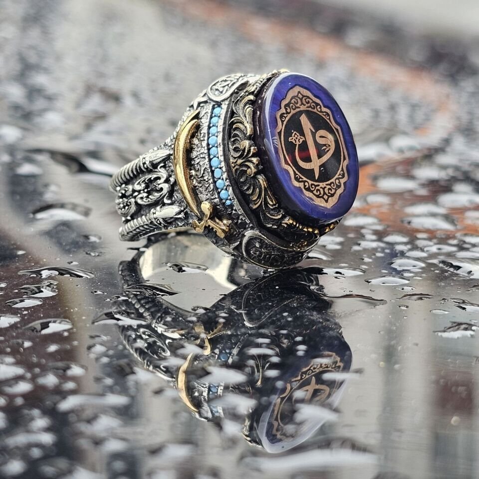 925 Ayar Gümüş Sıkma Kehribar Taşlı Vav Elif motifli Kılıç işlemeli Erkek Yüzük