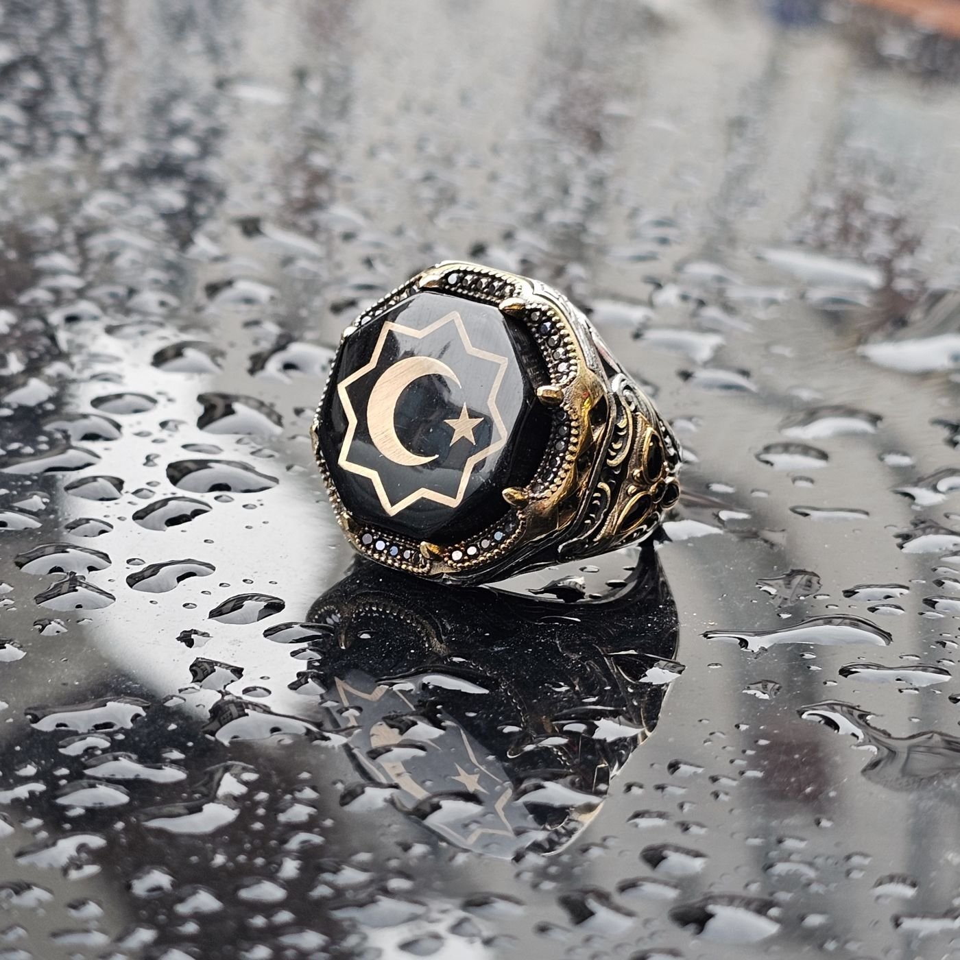 925 Ayar Gümüş Sıkma Kehribar Taş Ay Yıldız işlemeli Erkek Yüzük