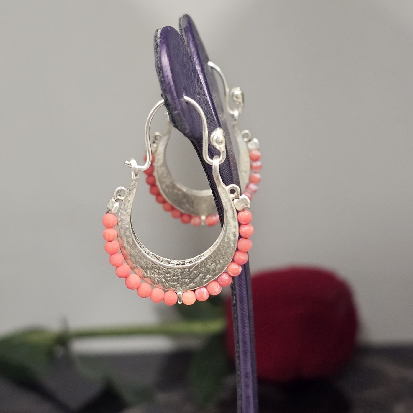 925 Ayar Gümüş Ay Modeli Ruby Kırmızı taşlı El işi Tasarım Kadın Küpe