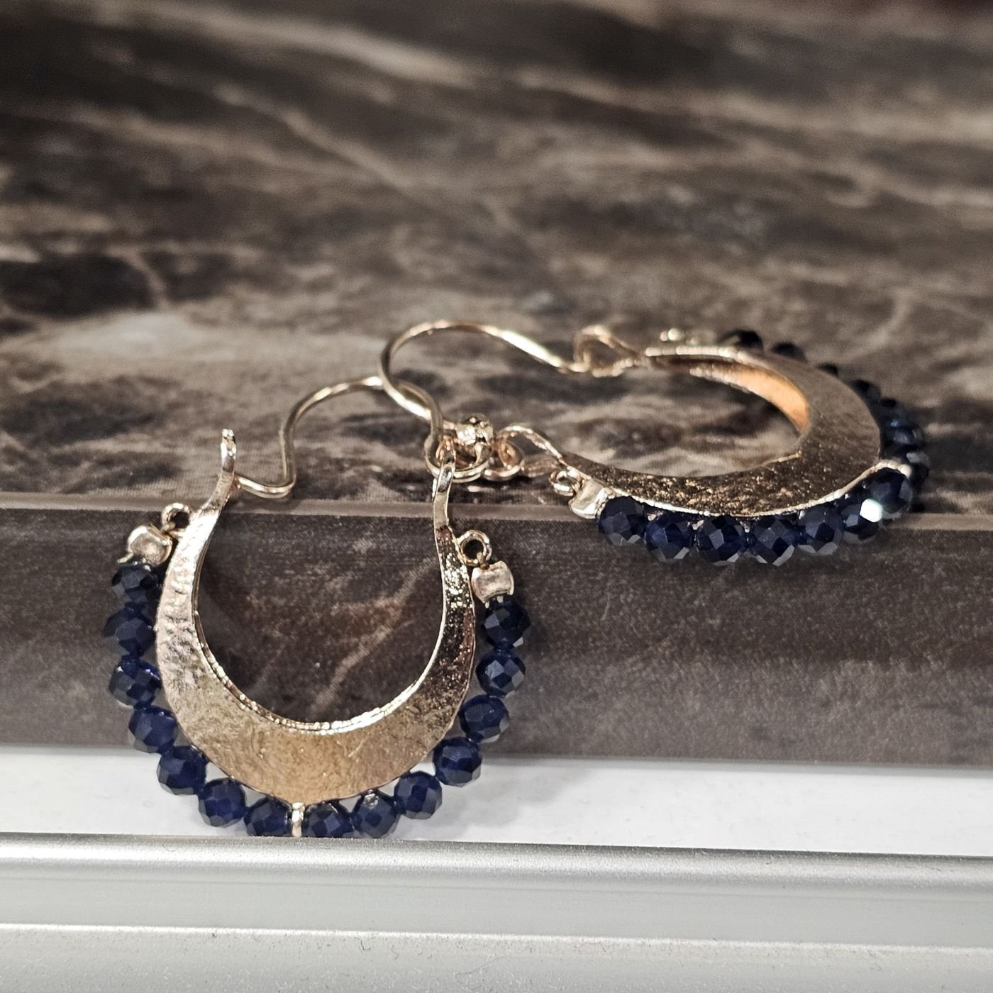 925 Ayar Gümüş Rose kaplama Ay Modeli Lacivert Zirkon taşlı El işi Tasarım Kadın Küpe