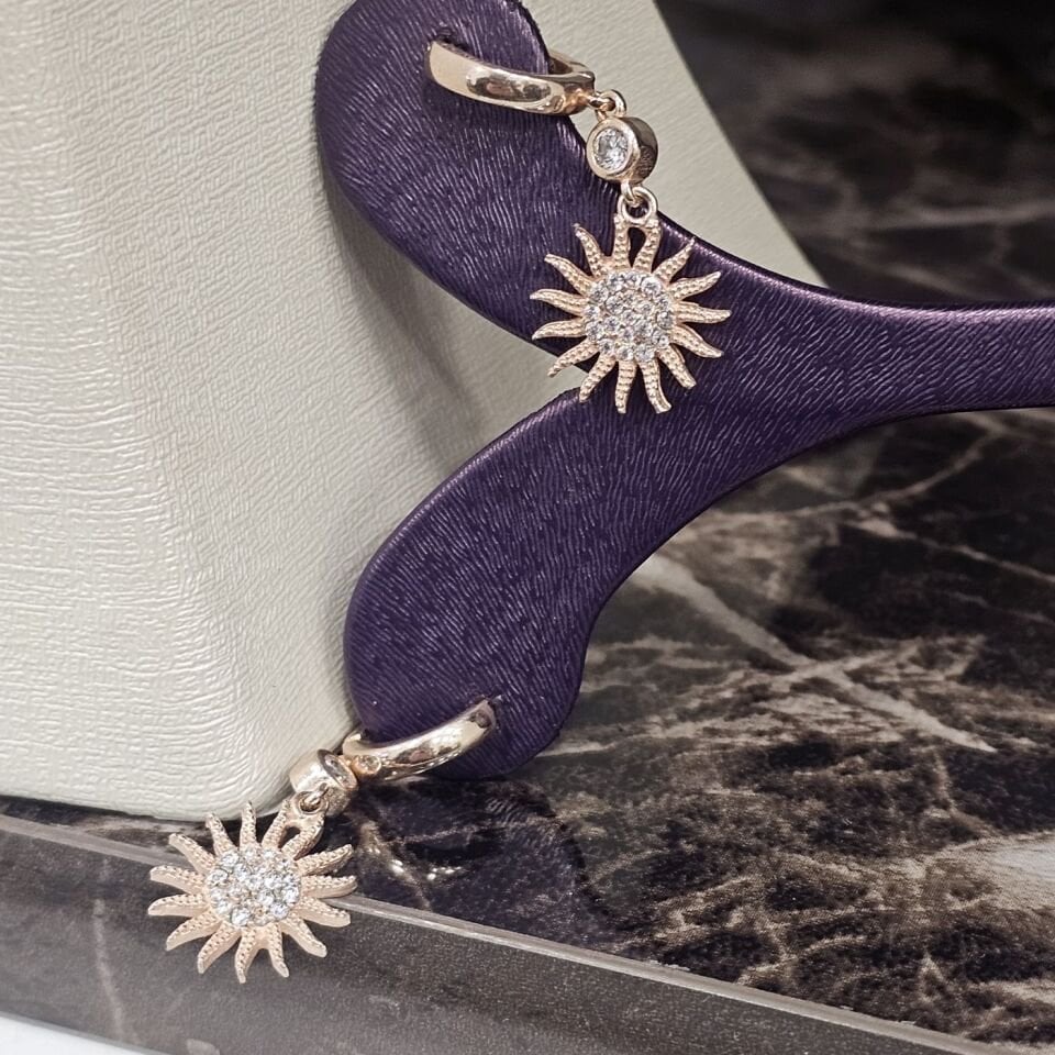 925 Ayar Gümüş Güneş sallantılı Rose kaplama Kadın Küpe