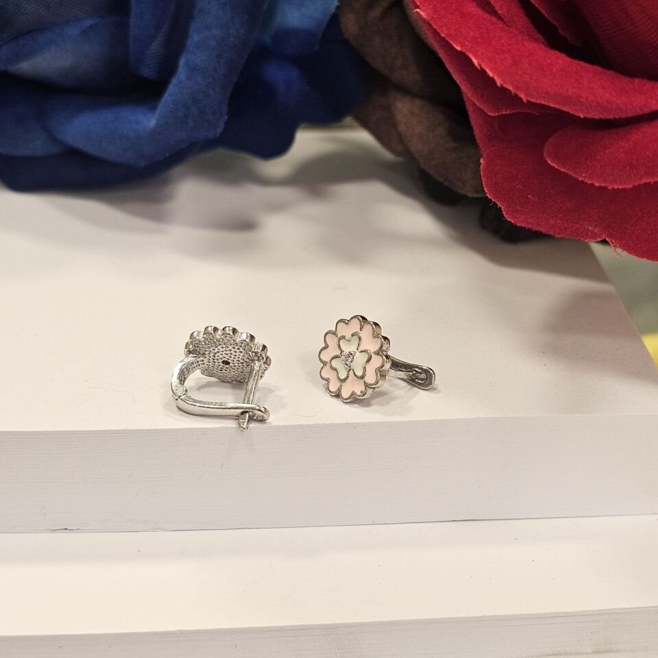 925 Ayar Gümüş Mine işlemeli Çiçek Model Çocuk Küpe