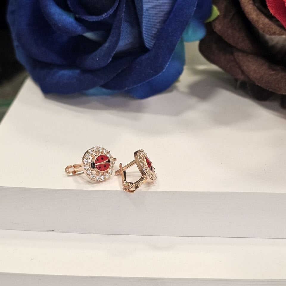 925 Ayar Gümüş Rose Kaplama Uğur Böceği Model Margazit taş işlemeli  Çocuk Küpe