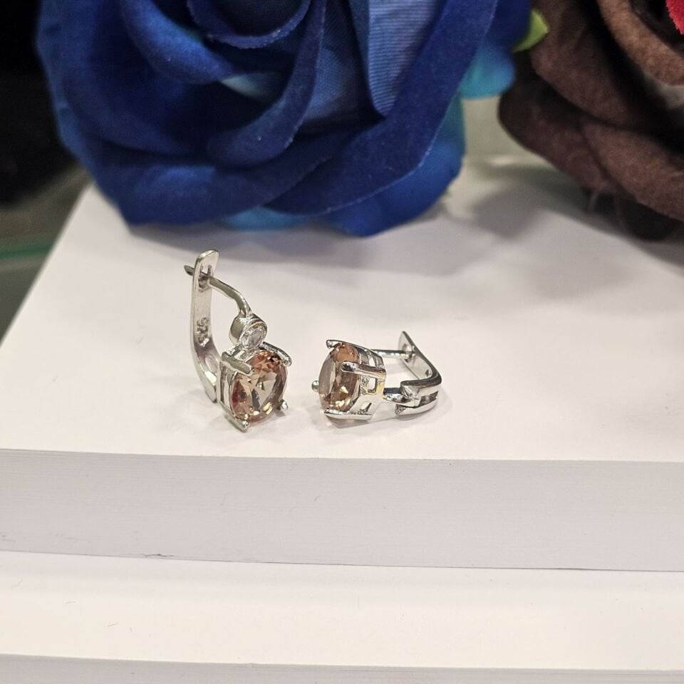 925 Ayar Gümüş Zultanit taşlı  Kadın Küpe