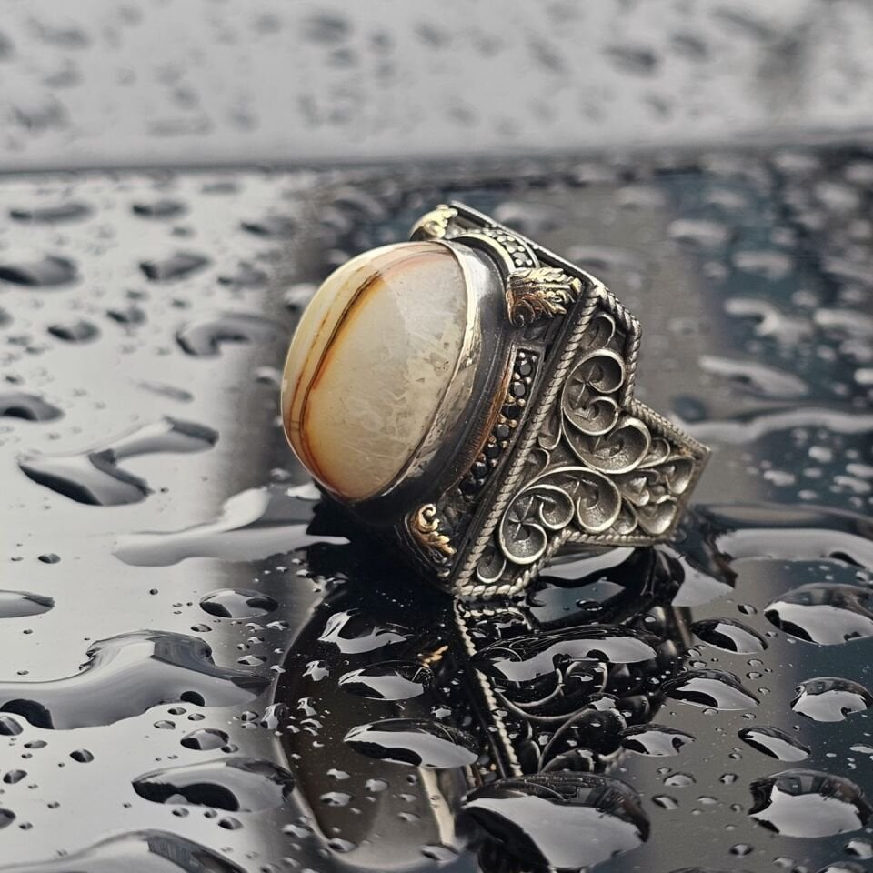 Orjinal Yemen Akik Taş işlemeli Usta işi  925 Ayar Erkek Gümüş Yüzük