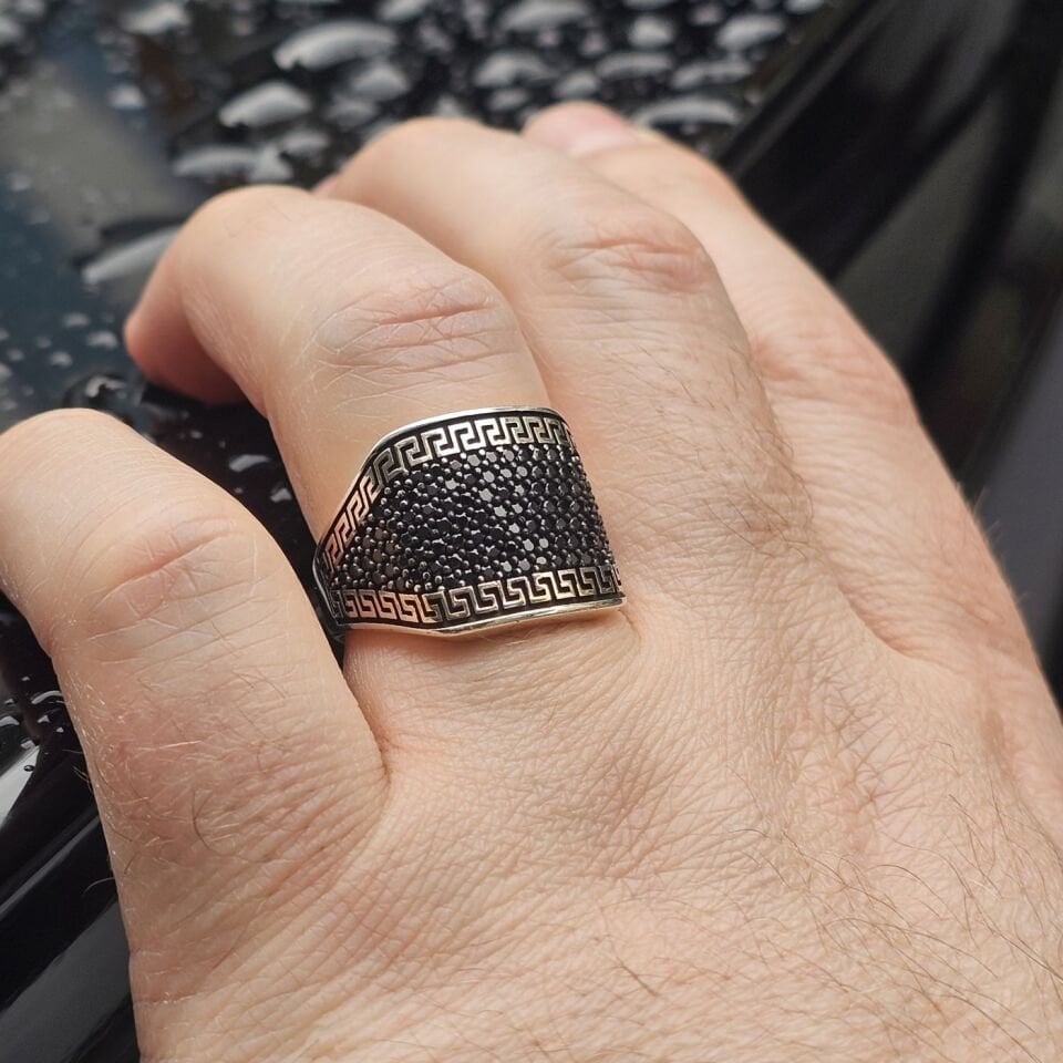 925 Ayar Gümüş Mikro Zirkon Taşlı Erkek Yüzük