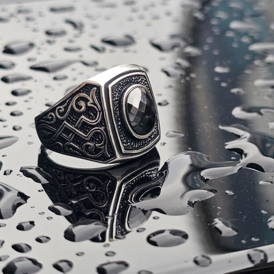 925 Ayar Gümüş Kristal Kesim Siyah Zirkon taşlı Erkek Yüzük