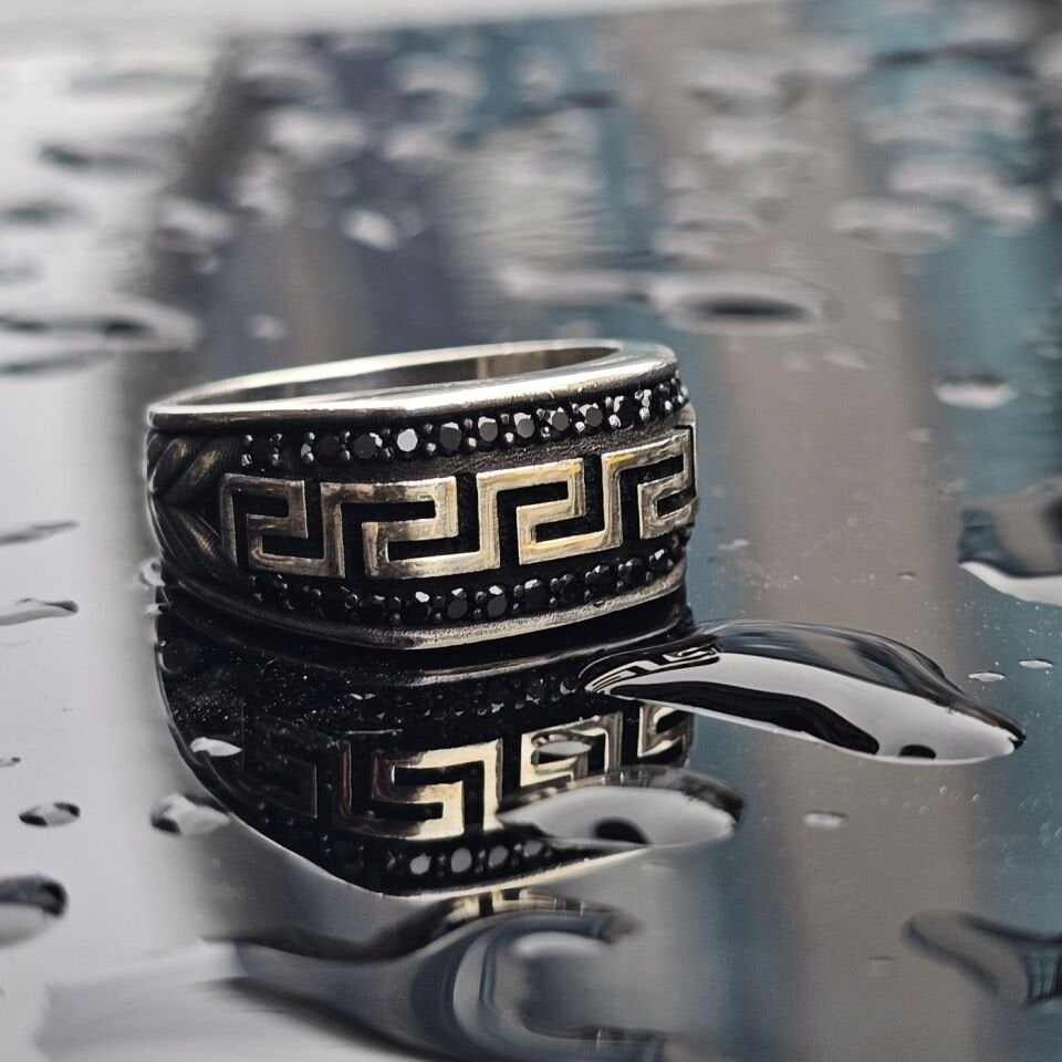 925 Ayar Gümüş Mikrotaşlı Motif İşlemeli Erkek Gümüş Yüzük 25